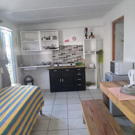 Self Catering Unit 6, Sandbaai 허머너스 객실 사진